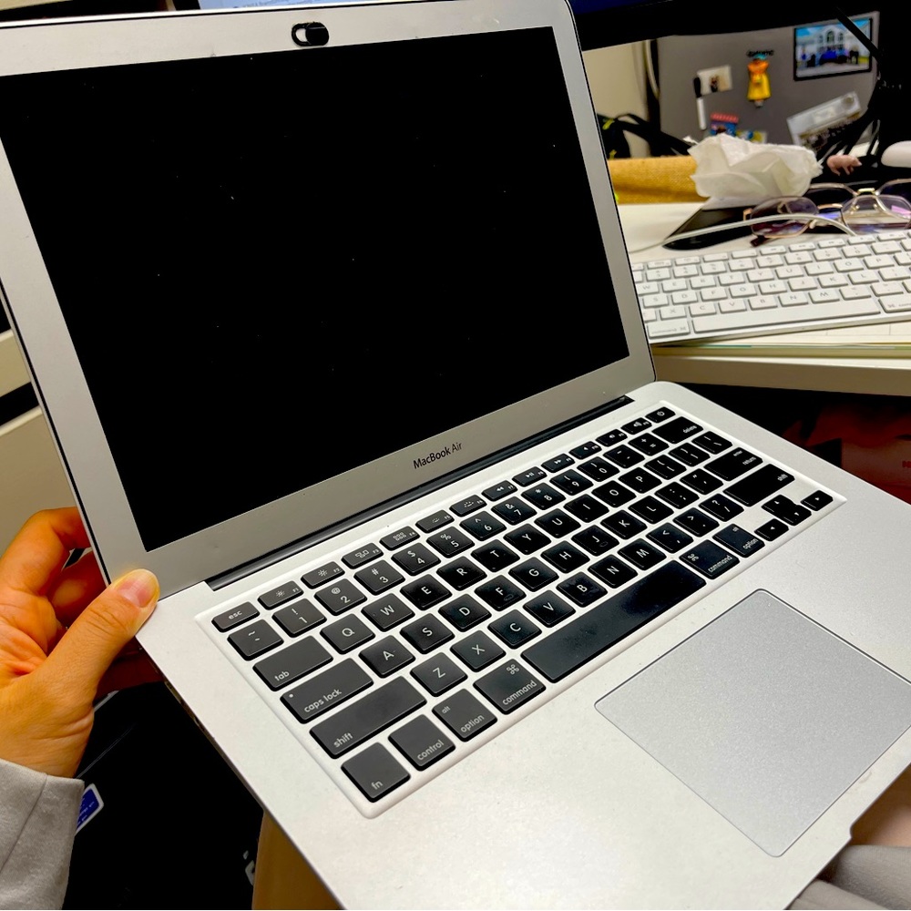 Mac book air for parts